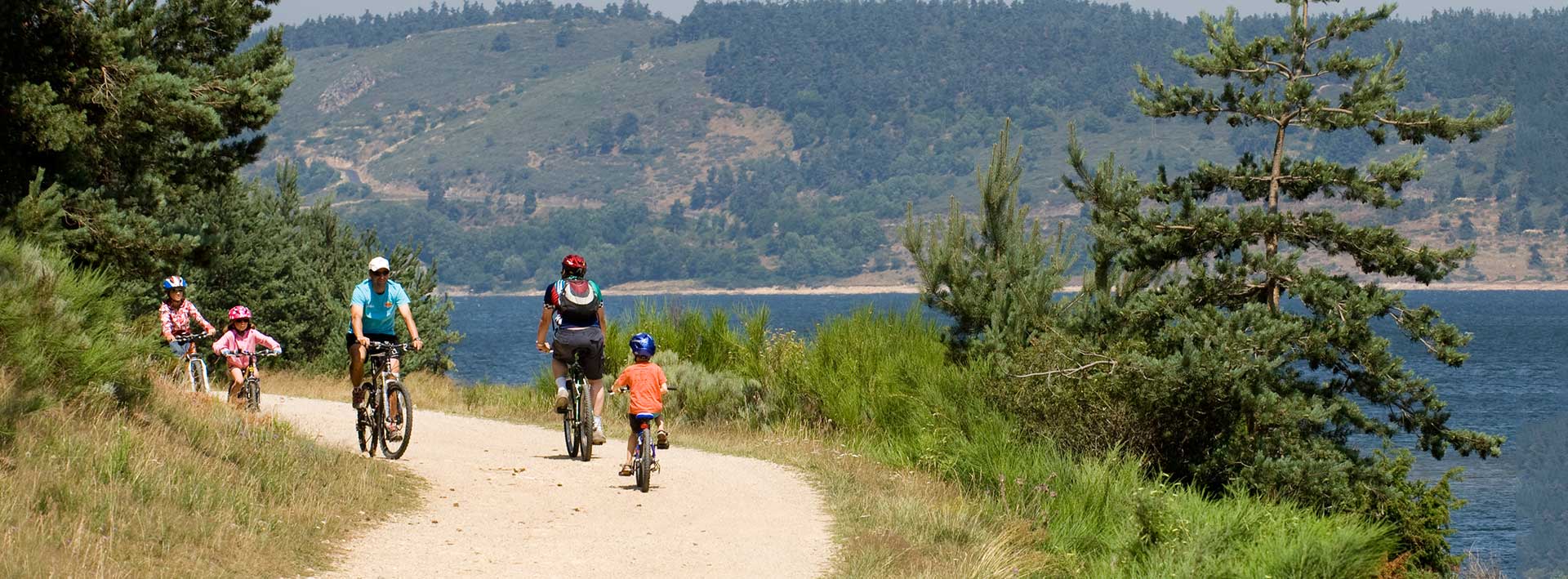 VTT autour du Lac de Naussac